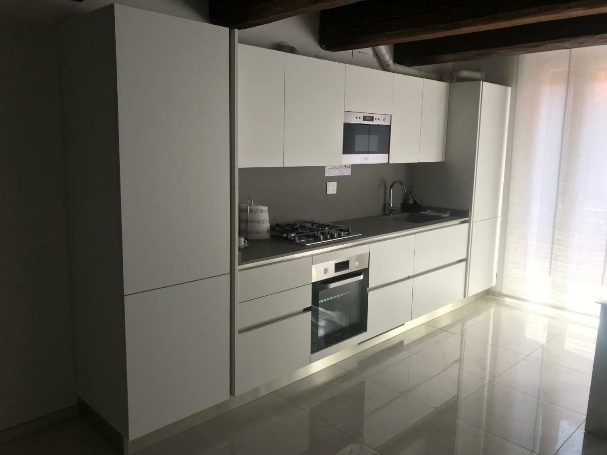 Appartamento Moderno affaccio su via Mazzini Ferrara Esterno foto